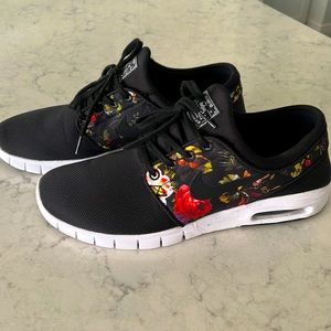 Nike Stefan Janoski Shoes Size 9.5